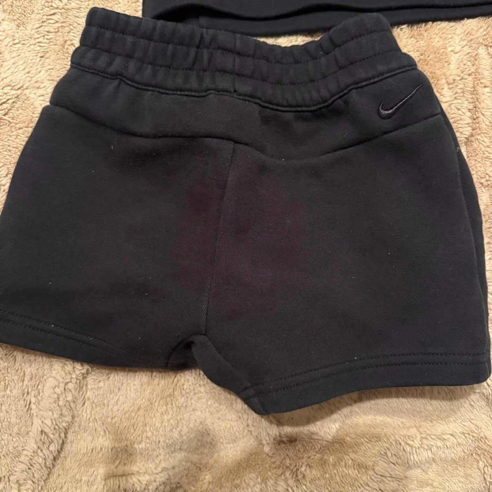 Toddler 2TNike Tech Fleece T-Shirt And Shorts Set